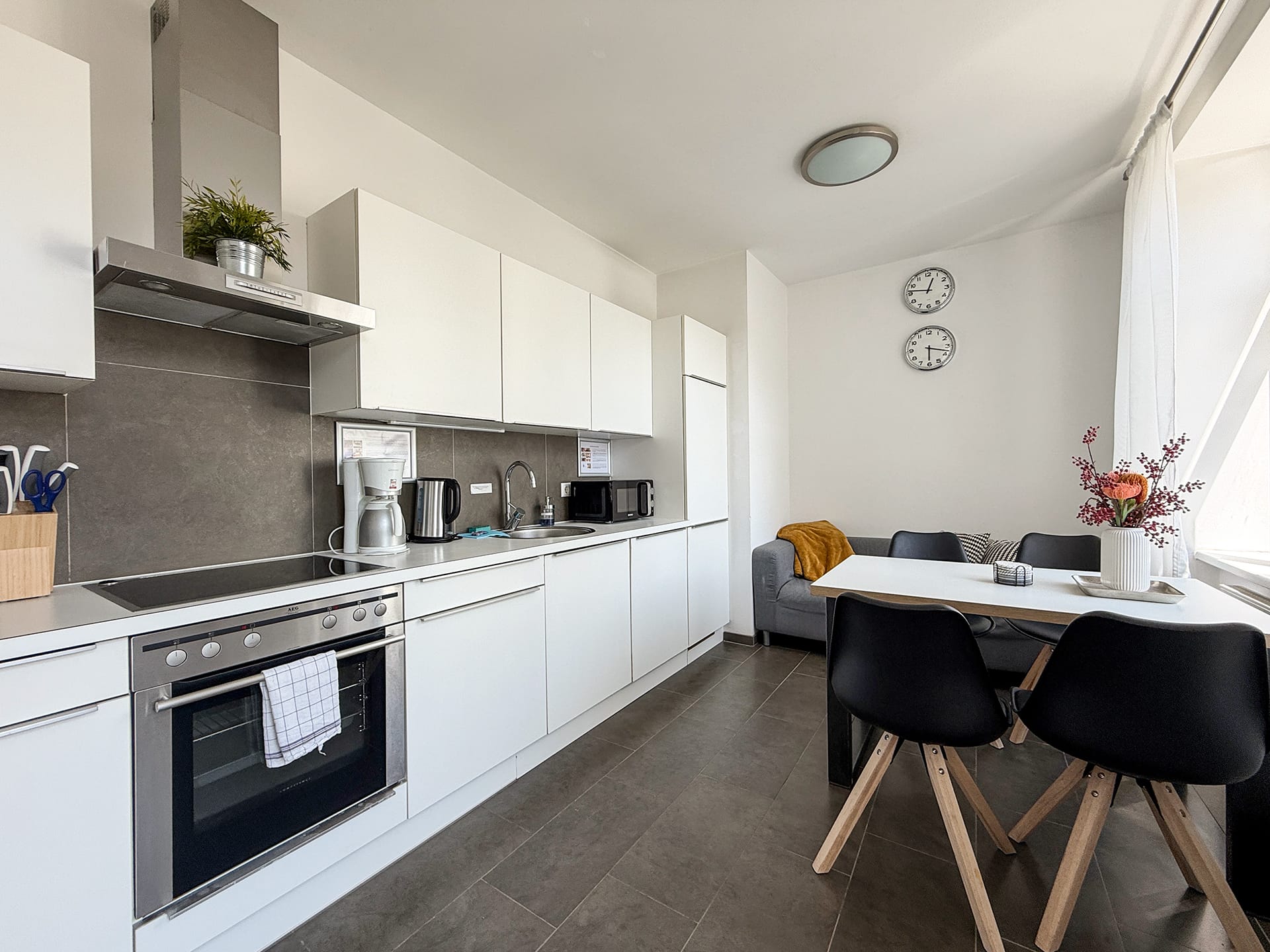 IMG_1930_kitchen1
